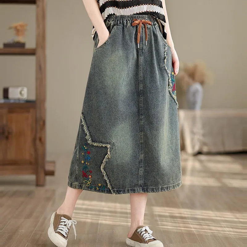 High Waist Casual Denim Skirt Women New 2024 Spring Vintage Style Streetwear Floral Embroidery Female A-line Long Skirts B3713