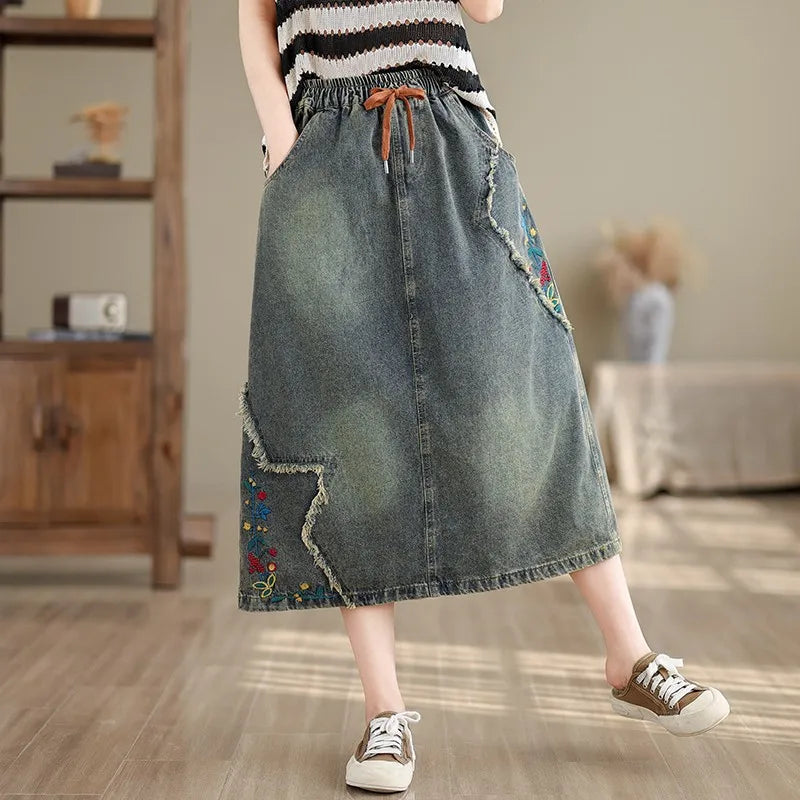 High Waist Casual Denim Skirt Women New 2024 Spring Vintage Style Streetwear Floral Embroidery Female A-line Long Skirts B3713